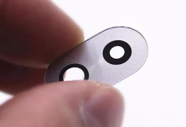 精細(xì)激光切割 激光微加工-藍(lán)寶石窗口片的解決方案(圖2)