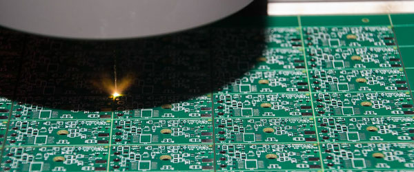 PCB分板方式有哪些？什么是激光PCB分板？